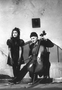 "La force de l’habitude"
C. Combe & M. Chikly
photo Courrault / Enguerrand